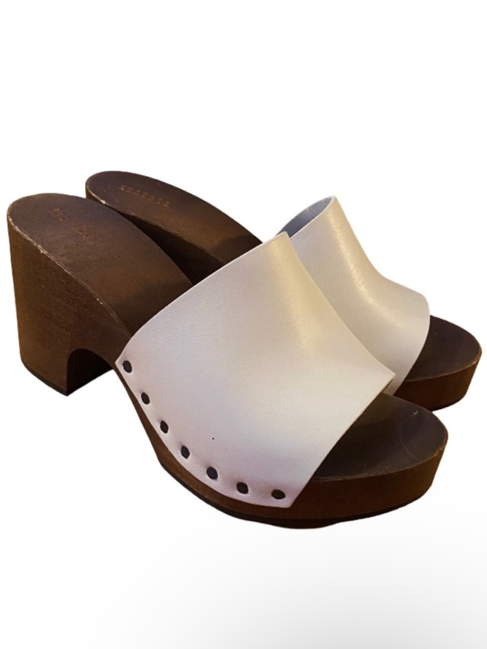 Barneys New York wood and white leather studded Italian clog mules size 39